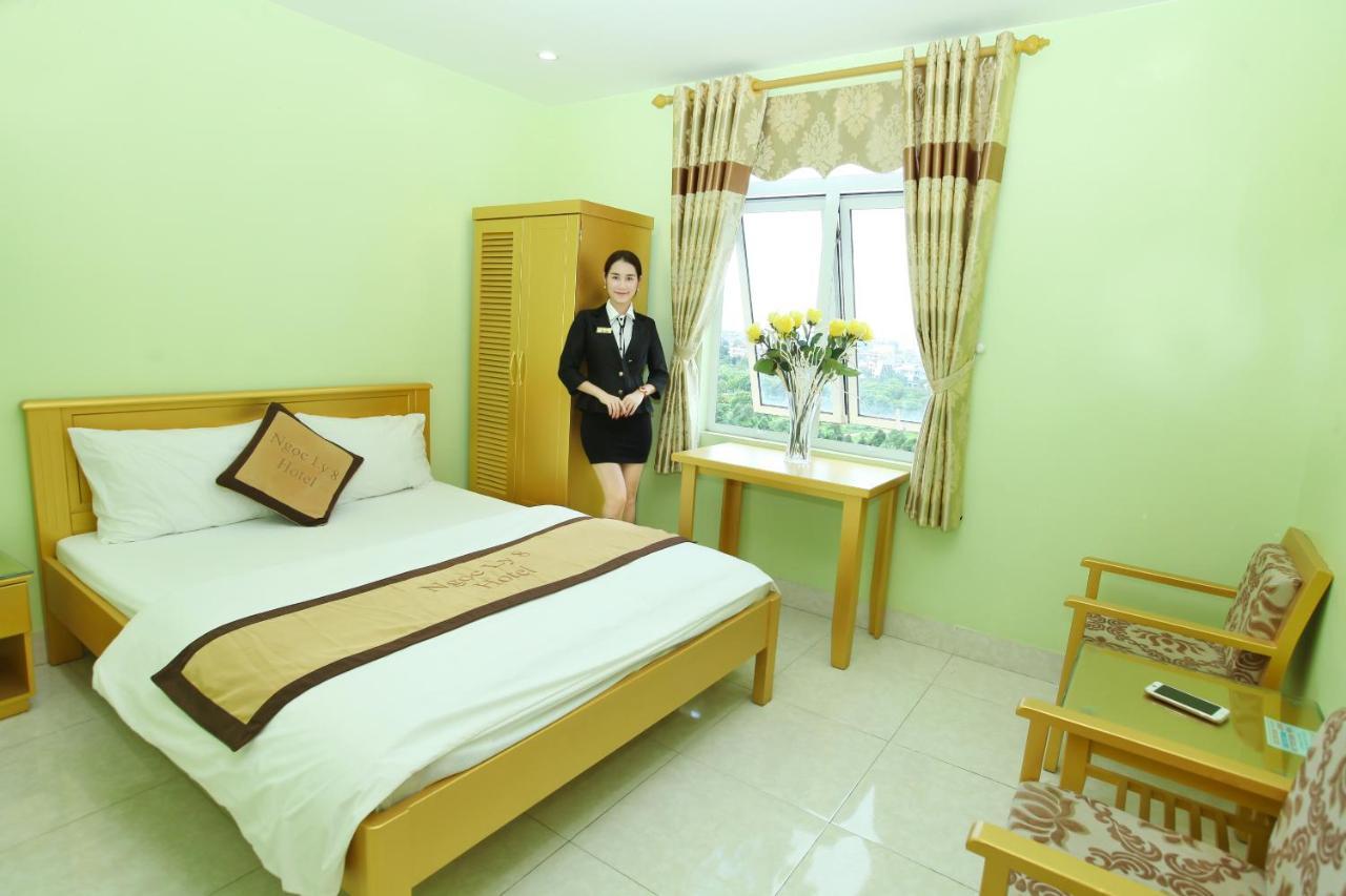 Hotel Khach San Ngoc Ly 8 Thanh Hóa Zewnętrze zdjęcie